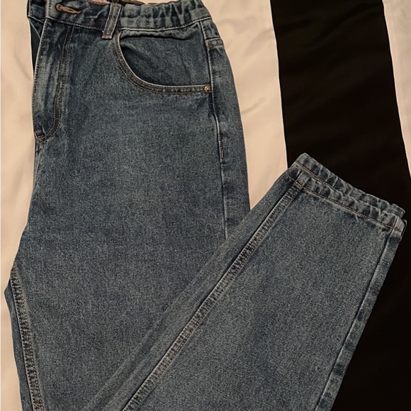 Mom jeans size 29/30 - Picture 6 of 6